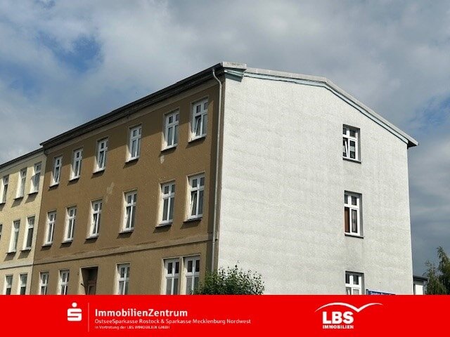 Mehrfamilienhaus zum Kauf 820.000 € 18 Zimmer 487,5 m²<br/>Wohnfläche 709 m²<br/>Grundstück Rostocker Viertel Güstrow 18273