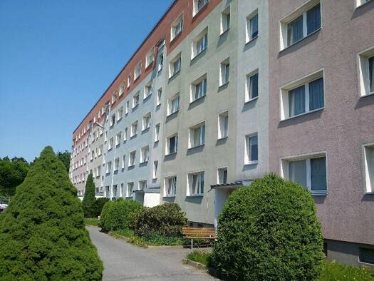 Wohnung zur Miete 320 € 3 Zimmer 58,3 m² frei ab sofort Albert-Schweitzer-Ring 71 Wilkau-Haßlau 08112