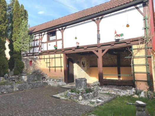 Einfamilienhaus zum Kauf 299.000 € 5 Zimmer 160 m² 610 m² Grundstück frei ab sofort Lindenplatz 3 Mistendorf Strullendorf 96129