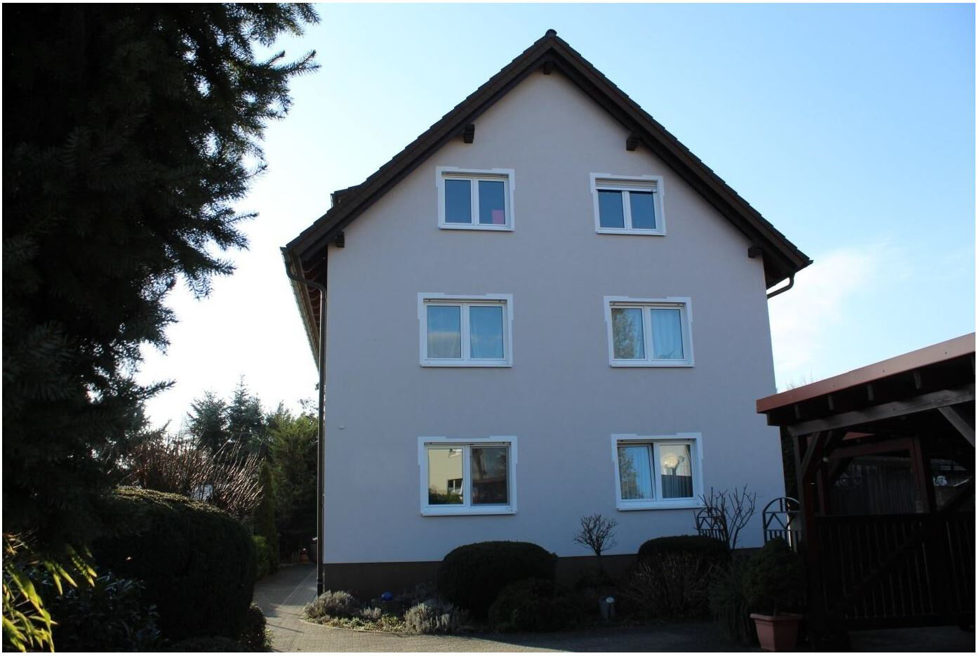 Wohnung zur Miete 940 € 3 Zimmer 96 m²<br/>Wohnfläche 1.<br/>Geschoss ab sofort<br/>Verfügbarkeit Schillerstr. Mühlheim Mühlheim am Main 63165