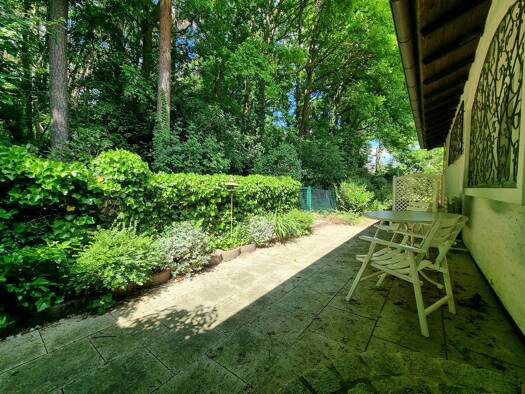 Bungalow zum Kauf 598.000 € 4 Zimmer 135,2 m² 689 m² Grundstück frei ab sofort Großschwarzenlohe Wendelstein 90530