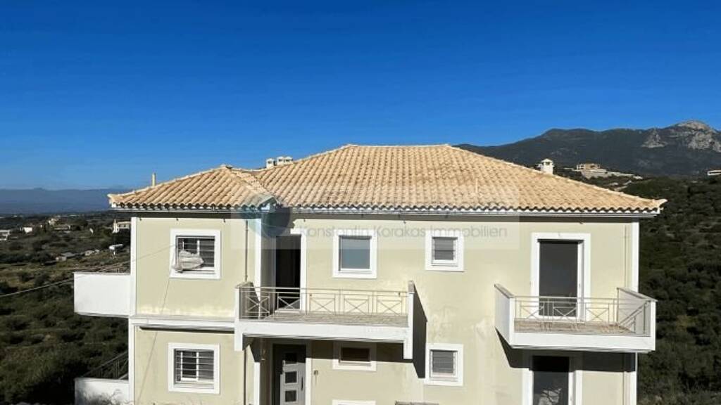 Mehrfamilienhaus zum Kauf - Erstbezug 400.000 € 7 Zimmer 381 m² 4.500 m² Grundstück Kalamata 24100