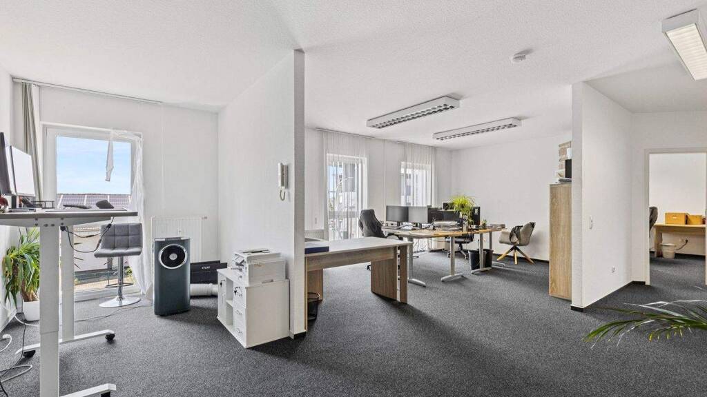 Bürofläche zur Miete 233 m² Bürofläche Großen-Linden Linden 35440