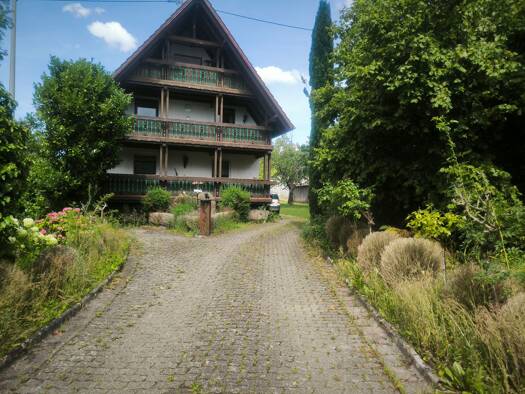 Einfamilienhaus zum Kauf 4,5 Zimmer 152 m² 3.704 m² Grundstück Ebersweier Durbach 77770