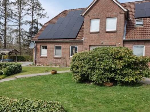 Wohnung zur Miete 730 € 3 Zimmer 80 m² Geschoss -1/1 frei ab 01.06.2026 Bredstedter Str. 18 Breklum 25821