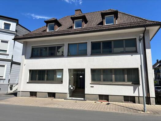 Büro-/Lagergebäude zur Miete provisionsfrei 2.460 € 410 m² Bürofläche Zur Feldmühle 11 Arnsberg Arnsberg 59821