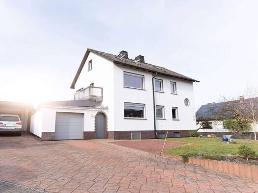 Mehrfamilienhaus zum Kauf 449.000 € 10 Zimmer 207 m² 1.166 m² Grundstück Vollmarshausen Lohfelden / Vollmarshausen 34253
