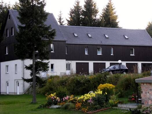 Wohnung zur Miete 220 € 2 Zimmer 37 m² 1. Geschoss frei ab sofort Sonnenhofweg 9 Altenberg 01773