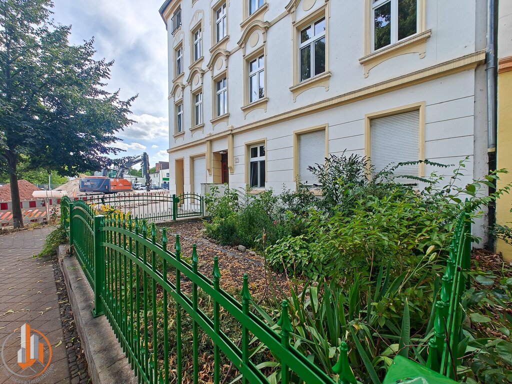 Immobilie zum Kauf als Kapitalanlage geeignet 137.056,90 € 3 Zimmer 84,3 m²<br/>Fläche 783 m²<br/>Grundstück Braunschweiger Straße 33 Fichtestraße / Ambrosiusplatz Magdeburg 39112