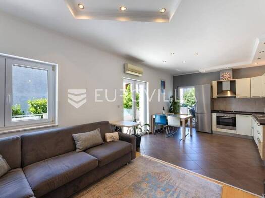 Wohnung zur Miete 1.100 € 2 Zimmer 100 m² Kastel Novi Kaštel Novi