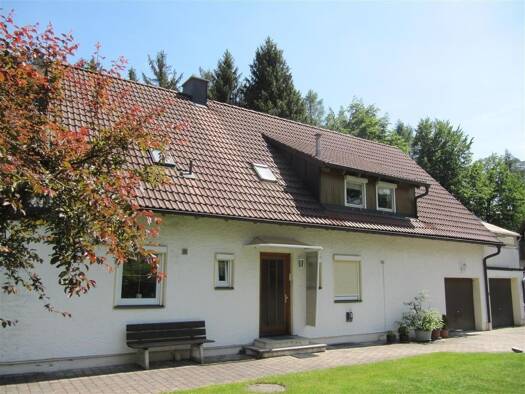 Mehrfamilienhaus zum Kauf 549.000 € 6 Zimmer 180 m² 1.022 m² Grundstück Waldkraiburg Waldkraiburg 84478