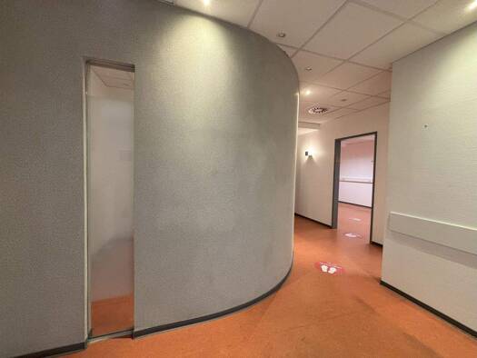 Praxis zur Miete 996 € 142,2 m² Bürofläche Körner Hellweg 142 Körne Dortmund 44143