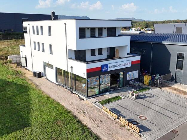 Gewerbeobjekt zum Kauf - Erstbezug als Kapitalanlage geeignet 1.300.000 € 689 m² 678 m² Grundstück Zell Zell unter Aichelberg 73119