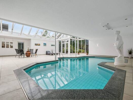 Haus zum Kauf 599.000 € 4 Zimmer 306,4 m² 1.299 m² Grundstück Büttjebüll Bordelum 25852