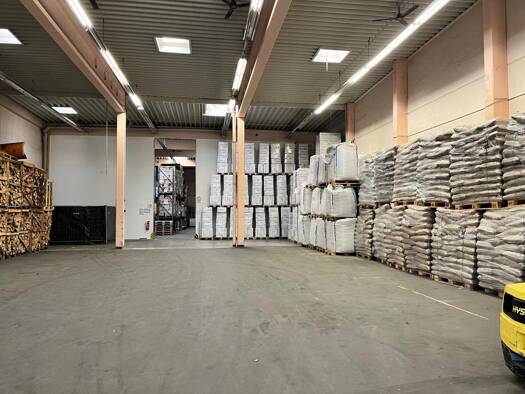 Halle/Industriefläche zur Miete 6 € 780 m² Lagerfläche teilbar ab 780 m² Saarn/Mintard Mülheim an der Ruhr 45481