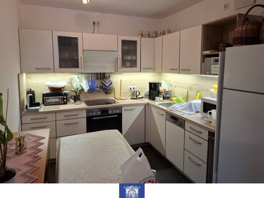 Wohnung zur Miete 875 € 2 Zimmer 58,8 m² frei ab 01.01.2027 Coswig 01640