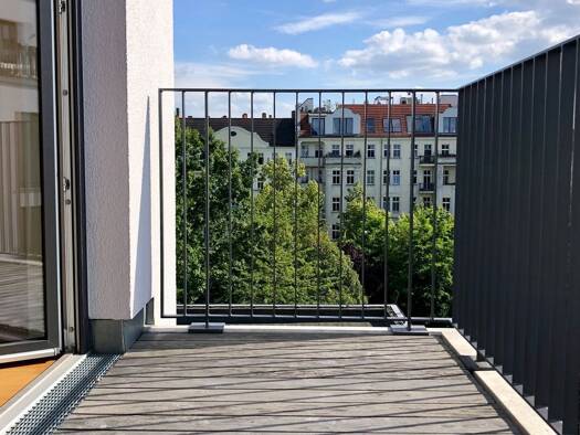 Wohnung zur Miete 2.255 € 3 Zimmer 80,2 m² 5. Geschoss frei ab sofort Driesener Straße 8 B Prenzlauer Berg Pankow 10439