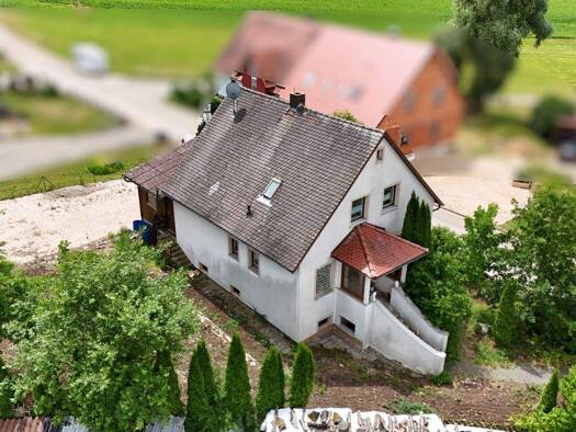 Einfamilienhaus zum Kauf 249.000 € 5 Zimmer 105 m² 1.059 m² Grundstück Döckingen Polsingen 91805