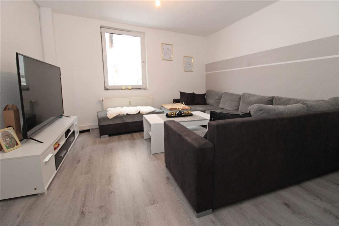 Wohnung zur Miete 438 € 3 Zimmer 73 m²<br/>Wohnfläche EG<br/>Geschoss ab sofort<br/>Verfügbarkeit Dielenhennstraße 6 Naumburg Naumburg 34311