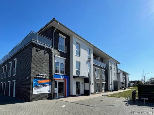 Wohnung zur Miete 995 € 3 Zimmer 99 m² 1. Geschoss frei ab 01.10.2026 Brendel/Adelheide Delmenhorst 27755