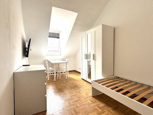 Wohnung zur Miete 425 € 1 Zimmer 11,6 m² 3. Geschoss Südstadt Karlsruhe 76137