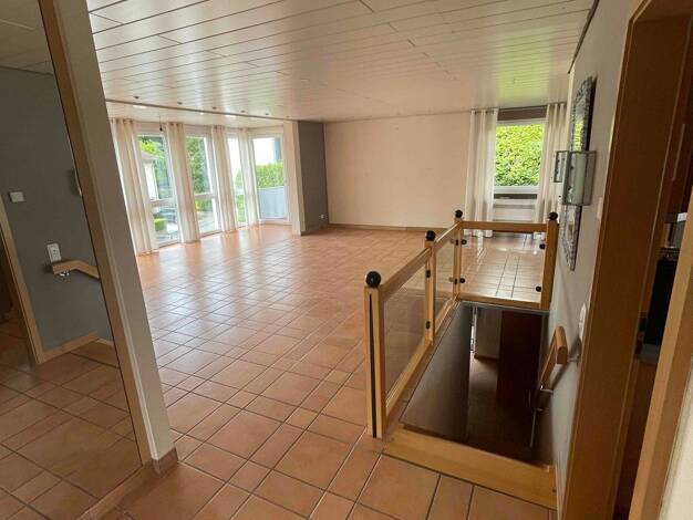 Haus zur Miete 1.950 € 5 Zimmer 190 m² 500 m² Grundstück Nauborn Wetzlar 35580