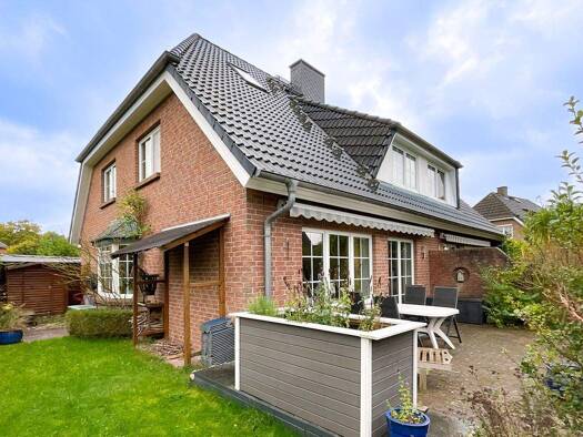 Doppelhaushälfte zum Kauf 399.000 € 5 Zimmer 111,3 m² 315 m² Grundstück Itzstedt 23845