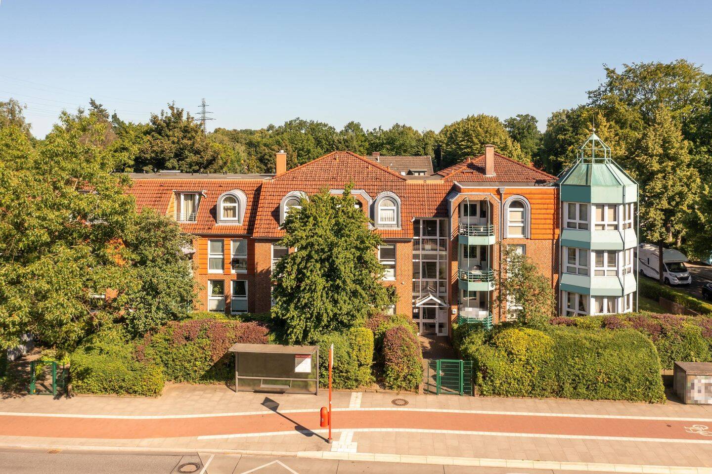 Property thumbnail 2