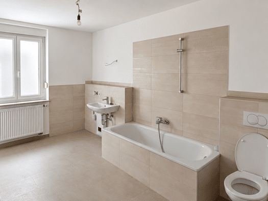 Wohnung zur Miete 830 € 2 Zimmer 83 m² frei ab sofort Wöhrder Hauptstraße 52 Wöhrd Altstadt und engere Innenstadt 90489