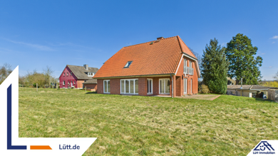 Einfamilienhaus zum Kauf provisionsfrei 549.000 € 7 Zimmer 205 m² 3.739 m² Grundstück Alte Dorfstraße 21a Krummwisch 24796