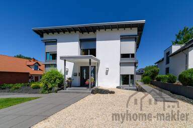 Stadthaus zum Kauf provisionsfrei 499.000 € 5 Zimmer 138,6 m² 681 m² Grundstück Schillingsfürst Schillingsfürst 91583