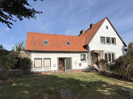 Einfamilienhaus zum Kauf 199.000 € 9 Zimmer 218 m² 1.121 m² Grundstück frei ab sofort Bantorf Barsinghausen 30890