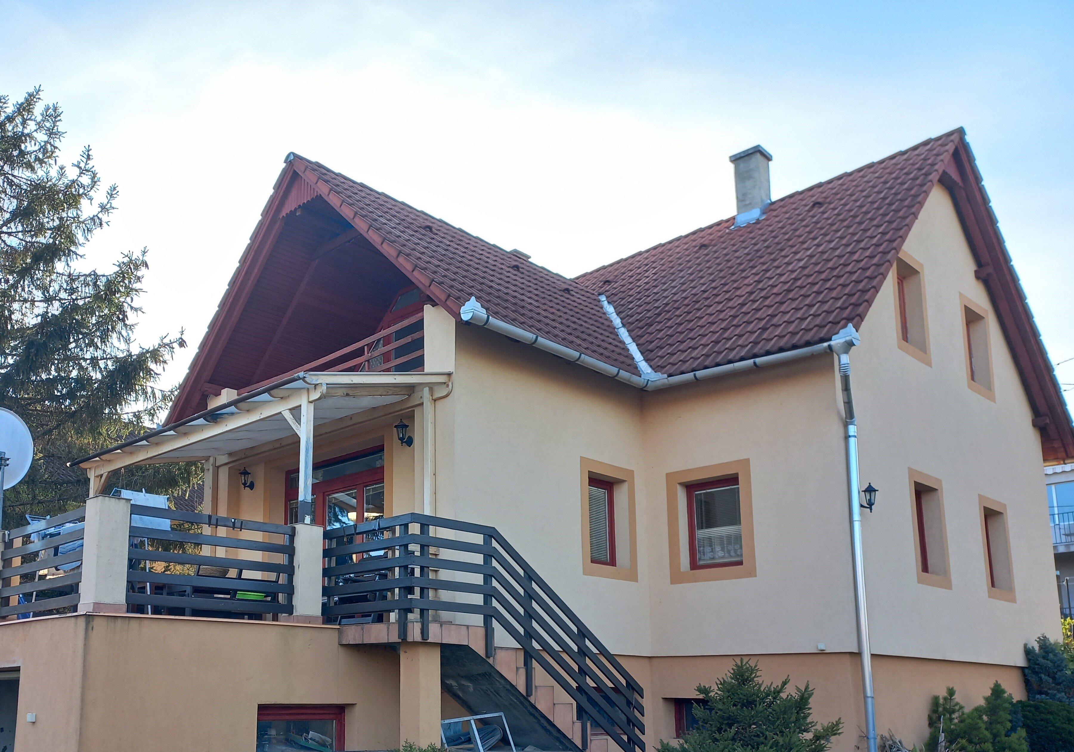 Einfamilienhaus zum Kauf 253.990 € 6 Zimmer 154 m²<br/>Wohnfläche 615 m²<br/>Grundstück Balatonalmádi 8220