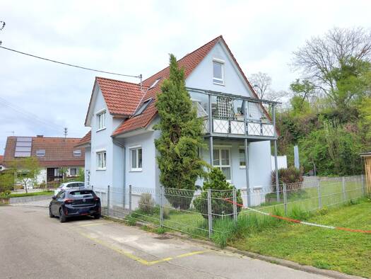 Mehrfamilienhaus zum Kauf 949.000 € 10 Zimmer 257,7 m² 659 m² Grundstück Gottenheim 79288