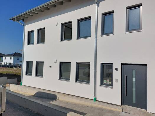 Terrassenwohnung zur Miete 1.189 € 5 Zimmer 140 m² frei ab 01.11.2025 Eichendorf 94428