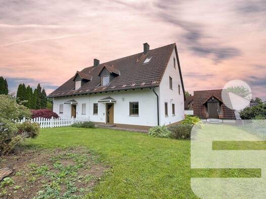 Doppelhaushälfte zur Miete 1.150 € 5 Zimmer 130 m² 390 m² Grundstück frei ab 01.02.2026 Heuberg Hilpoltstein 91161