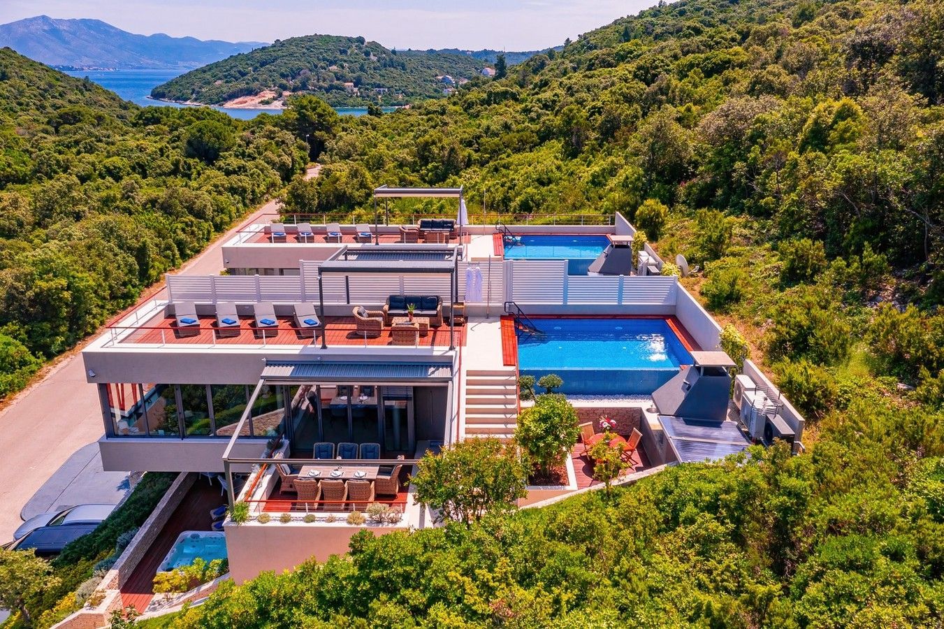 Haus zum Kauf 1.250.000 € 341 m²<br/>Wohnfläche Zrnovo 976A, Zrnovo 20260 Korcula