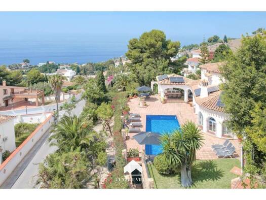 Villa zum Kauf 1.140.000 € 5 Zimmer 431 m² 1.959 m² Grundstück Salobreña 18680