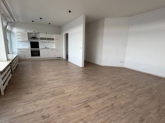 Wohnung zur Miete 785 € 2 Zimmer 86 m² 3. Geschoss frei ab sofort Schleswig 24837