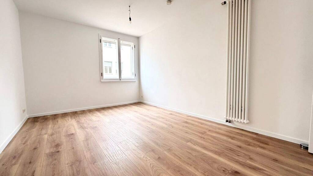 WG-Zimmer zur Miete 1.290 € 4 Zimmer 96 m² 1. Geschoss frei ab sofort Wurzelbauer Straße 1 Maxfeld Nürnberg 90409