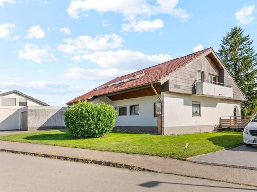 Mehrfamilienhaus zum Kauf 498.000 € 11 Zimmer 216 m² 1.012 m² Grundstück Erkenbrechtsweiler 73268