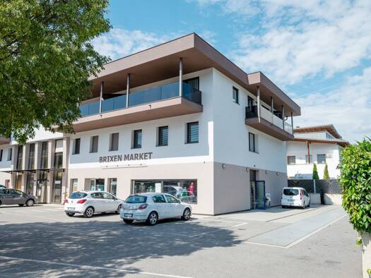 Wohnung zum Kauf 570.000 € 3 Zimmer 74 m² 2. Geschoss Peter-Mayr-Straße 9 Brixen 39042