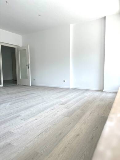 Wohnung zur Miete 700 € 3 Zimmer 84 m² frei ab sofort Friedrich-Engels-Allee 82 Friedrich-Engels-Allee Wuppertal 42285
