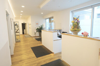 Büro-/Praxisfläche zur Miete 2.262 € Ochsenhausen Ochsenhausen 88416