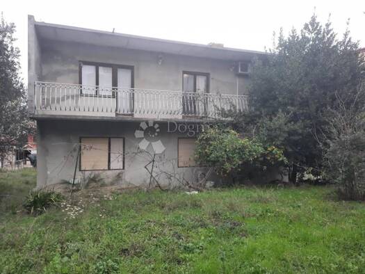 Haus zum Kauf 400.000 € 6 Zimmer 361 m² Stobrec, Split - Okolica Znjan - Stobrec