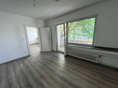 Wohnung zur Miete 378 € 2 Zimmer 51,7 m² 1. Geschoss frei ab sofort Beethovenstraße 11 Rheinhausen - Mitte Duisburg 47226