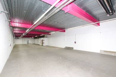Lagerhalle zur Miete 4.740 € 790 m² Lagerfläche Weinböhla 01689