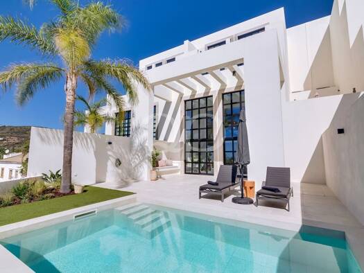 Haus zum Kauf 2.050.000 € 343 m² 123 m² Grundstück Santa bárbara de nexe 8005