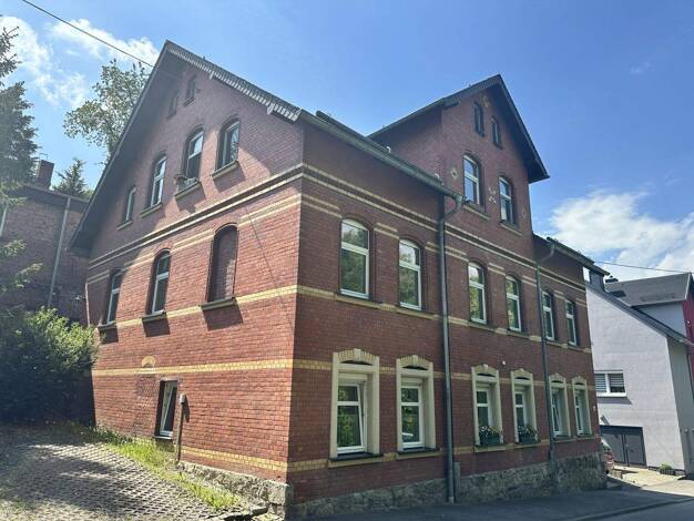 Mehrfamilienhaus zum Kauf 250.000 € 12 Zimmer 314,2 m² 690 m² Grundstück Friedhofstraße 12 Wilkau-Haßlau 08112
