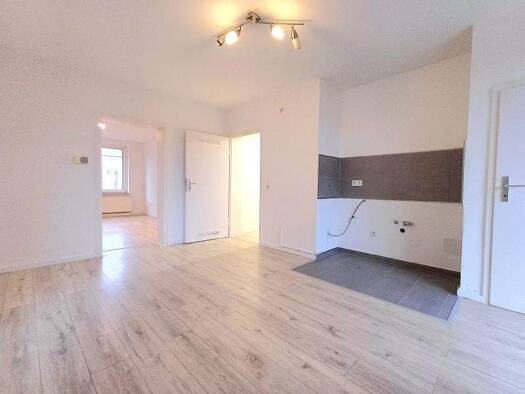 Wohnung zur Miete 599 € 2 Zimmer 58,1 m² frei ab sofort Hahler Str. 66a Innenstadt Minden 32427